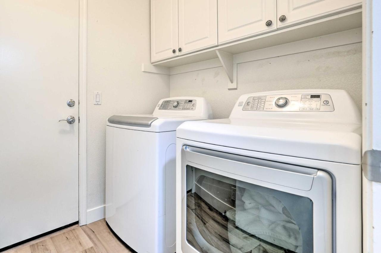 Sunlit Peoria Vacation Rental With Private Yard Εξωτερικό φωτογραφία